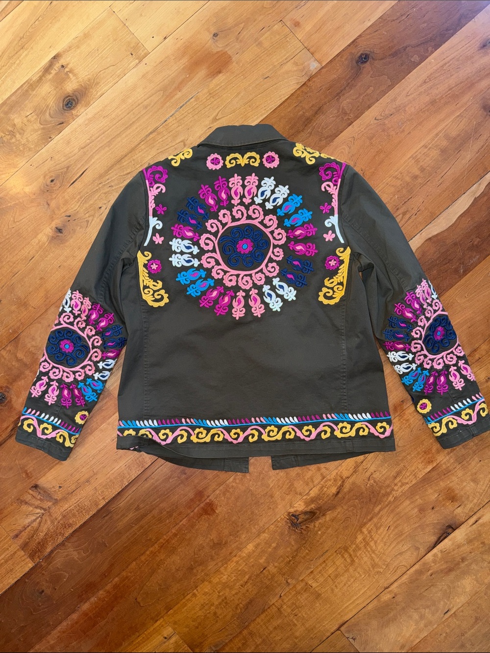 Boden Olive Green Embroidered Utility Jacket - Picture 4 of 10